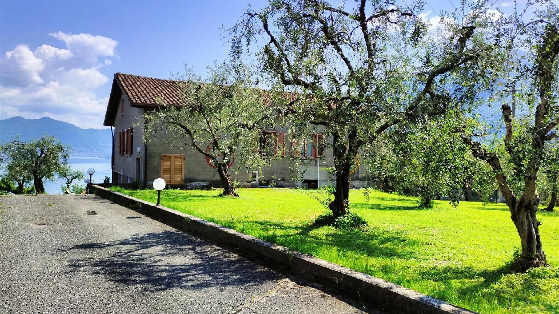 Iseolakerental - Villa Luna Riva di Solto