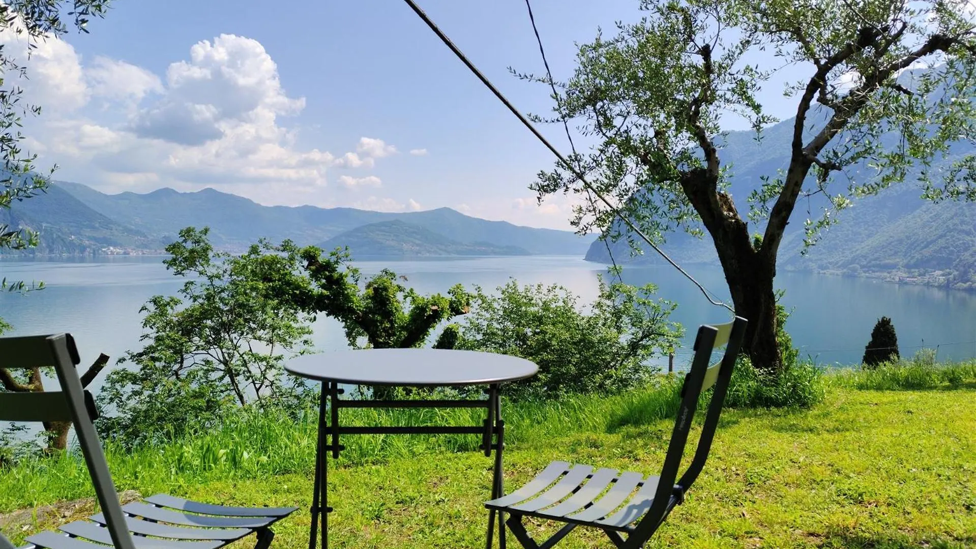 Iseolakerental - Villa Luna Riva di Solto